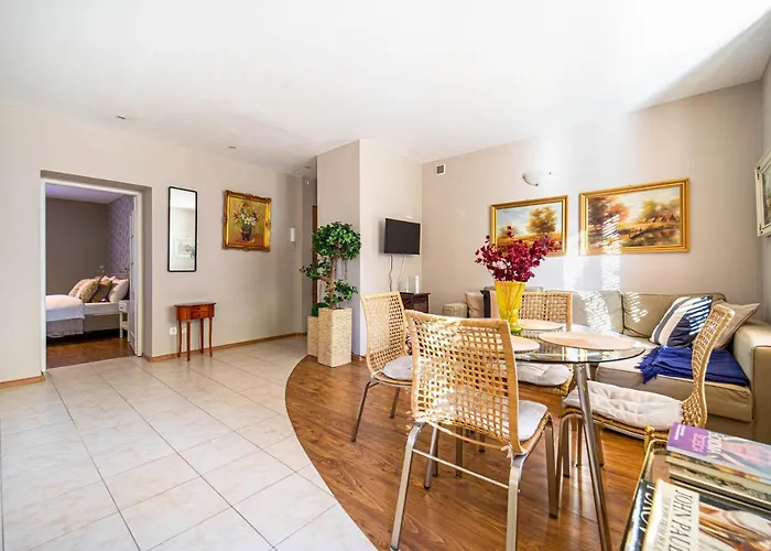 Grenadierow Praga Apartment